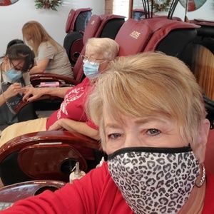 Meet your Posher, Marcia